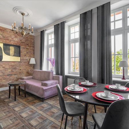 Old Town Comfy Apartment #18 Poznan Bagian luar foto